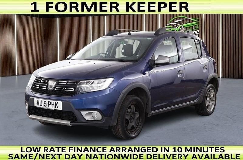 Used Dacia Sandero Essentiel 90 HP (66 kW) 2019 Blue Hatchback