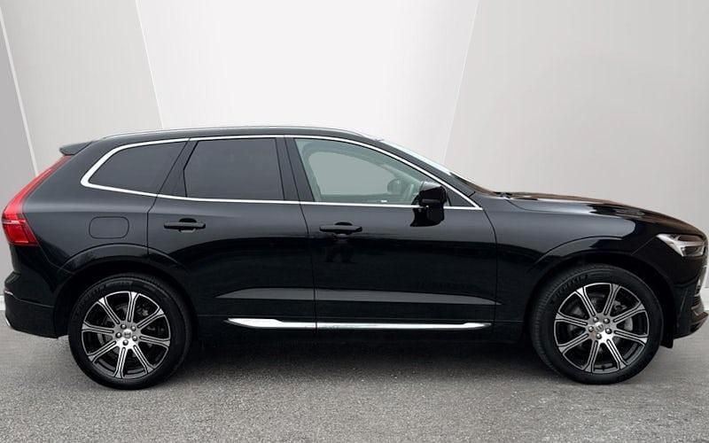 Used Volvo XC60 Inscription 340 HP (250 kW) 2021 Black SUV