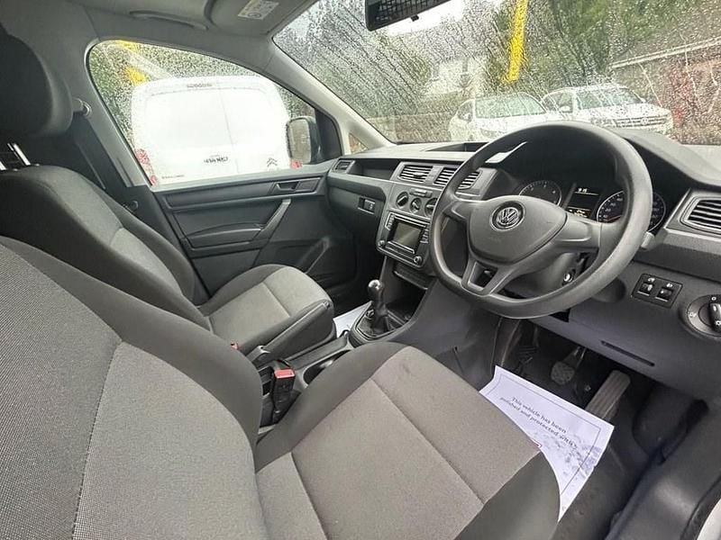 Used VW Caddy Startline 102 HP (75 kW) 2016 Silver MPV