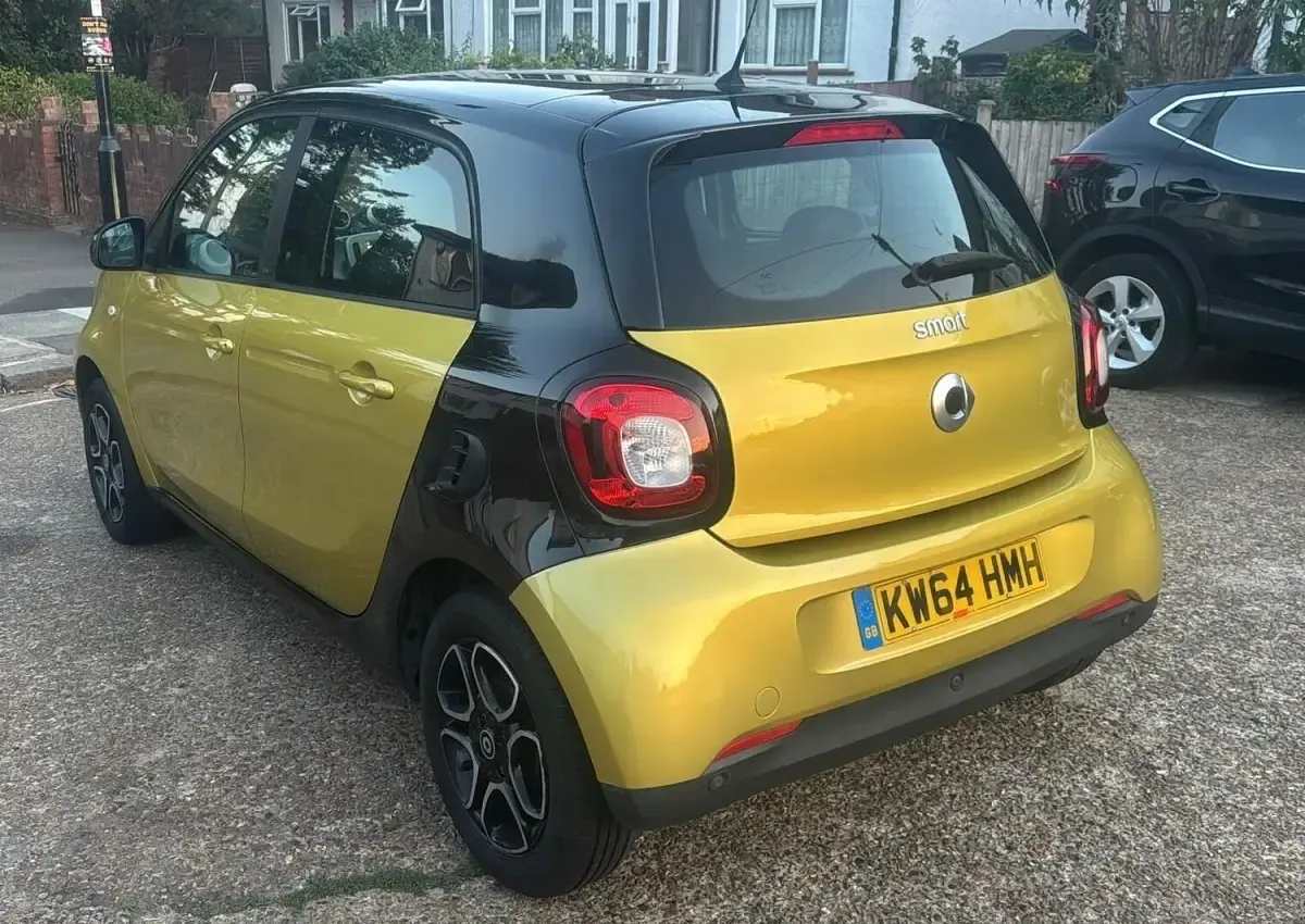 Used Smart ForFour Premium 2015 Yellow Hatchback
