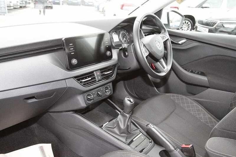 Used Skoda Scala SE 115 HP (84 kW) 2020 White Hatchback