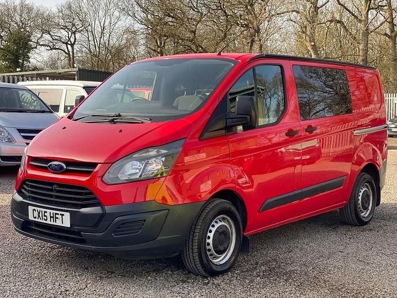 Used Ford Transit Custom 125 HP (91 kW) 2015 Red Van