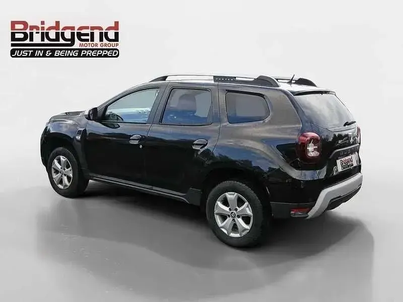 Used Dacia Duster Comfort 100 HP (73 kW) 2020 Black SUV