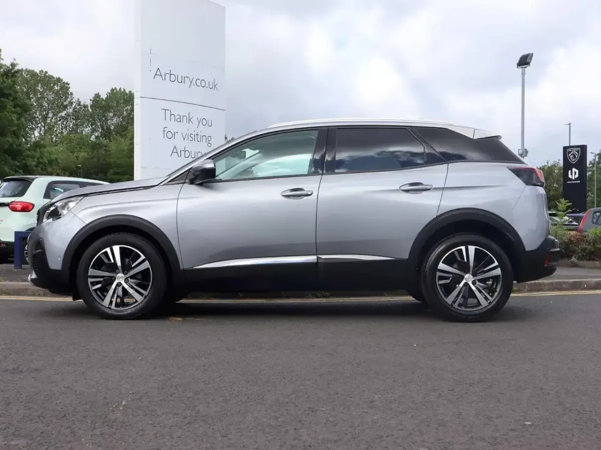 Used Peugeot 3008 Allure 129 HP (94 kW) 2020 Grey SUV