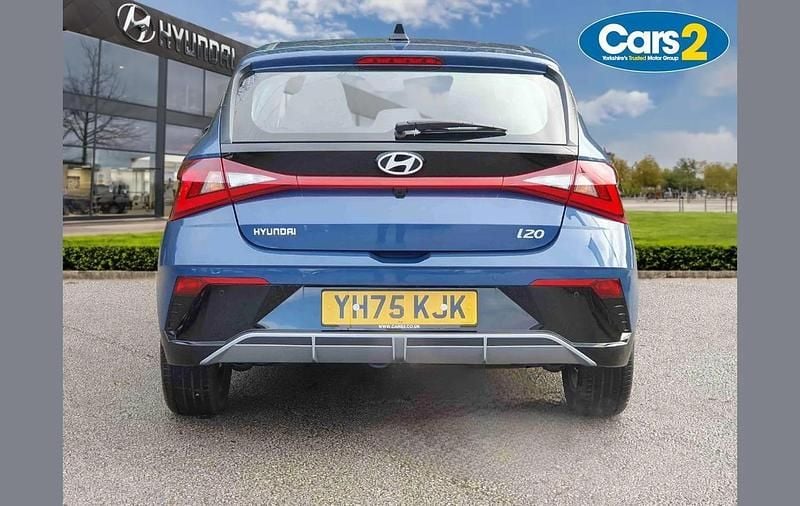 New Hyundai i20 Advanced 101 HP (74 kW) 2025 Blue Hatchback