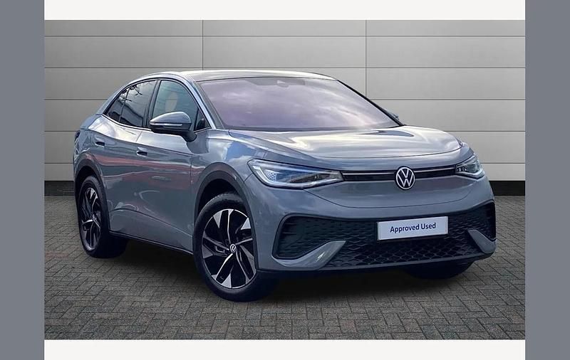 Grey New 2025 VW ID.5 Pro SUV | £30,950 (Fair price) - Image 1/3