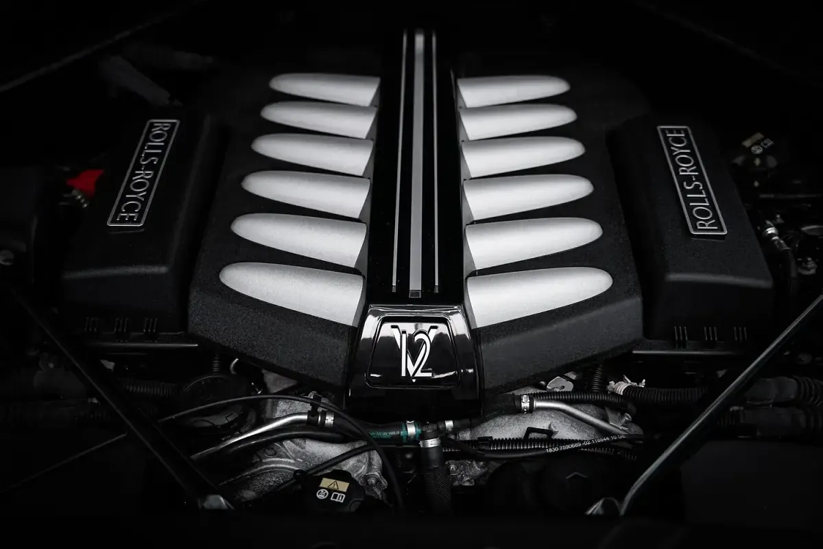 Used Rolls Royce Ghost 563 HP (414 kW) 2017 Black Sedan