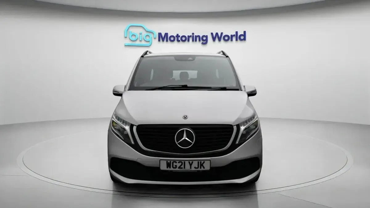 Used Mercedes EQV300 295 kW (402 HP) 2021 Silver MPV