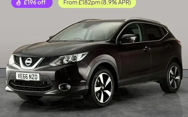Used Nissan Qashqai N-Connecta 110 HP (80 kW) 2016 SUV