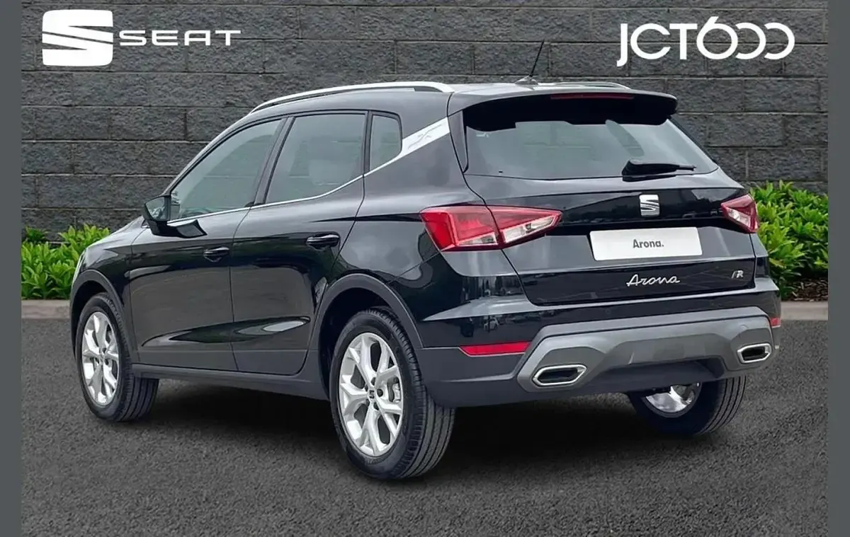 Ny Seat Arona FR 115 HK (84 kW) 2026 Svart SUV