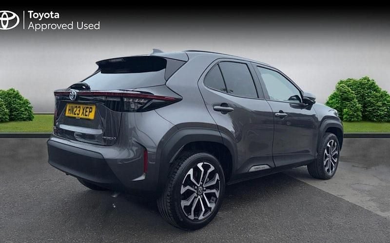 Used Toyota Yaris Hybrid Design 116 HP (85 kW) 2026 Estate