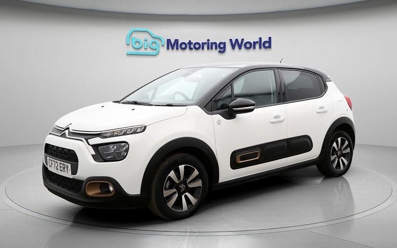 Used Citroën C3 PureTech 83 HP (61 kW) 2023 White Hatchback