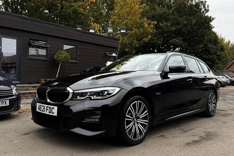 Used 2021 BMW 330e M Sport | £11,495 (Fair price) - Image 1/1