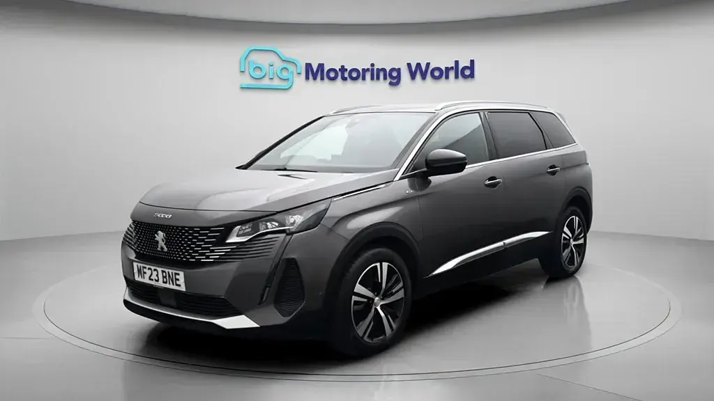 Used Peugeot 5008 GT 130 HP (95 kW) 2023 Grey SUV