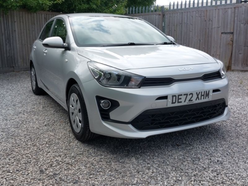 Silver Used 2022 Kia Rio Hatchback | £12,298 (Fair price) - Image 1/4