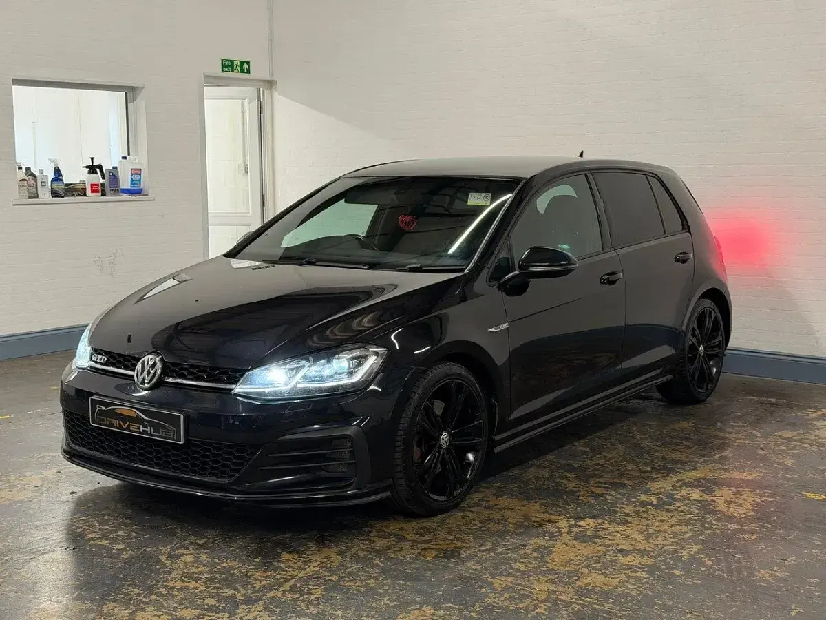 Used VW Golf VII GTD 184 HP (135 kW) 2018 Black Hatchback