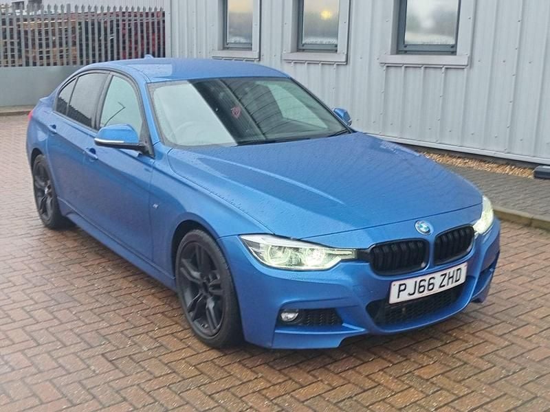 Begagnad BMW 320 M Sport 2016 Blå Sedan