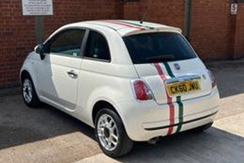 White Used 2010 Fiat 500 S Hatchback | £2,995 (Fair price) - Image 1/1