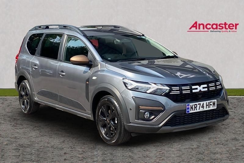 Grey Used 2024 Dacia Jogger Extreme MPV | £20,995 (Fair price) - Image 1/4