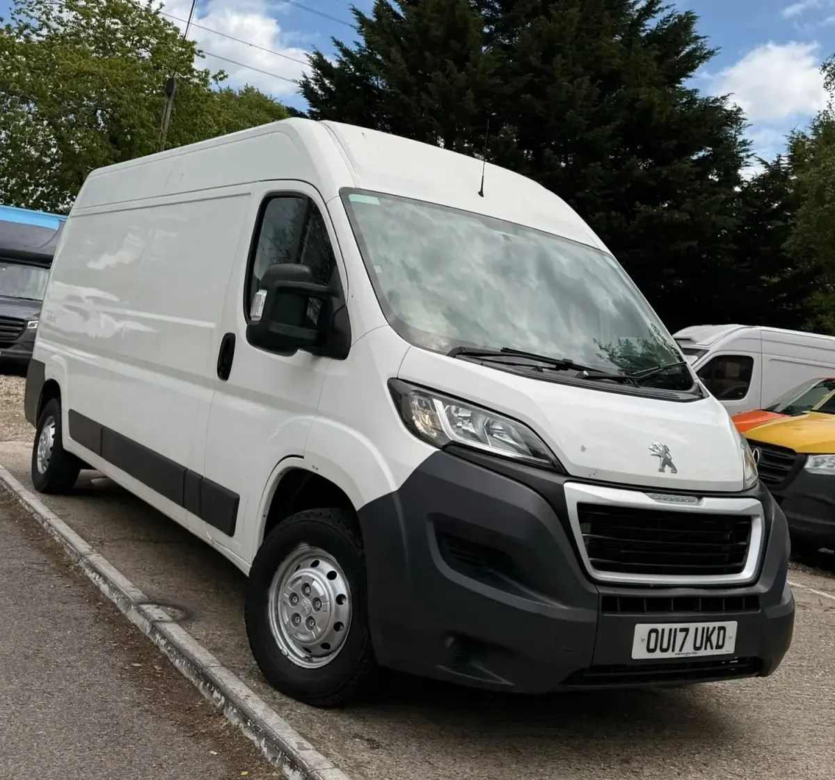 Gebraucht Peugeot Boxer 2017 Weiß Van