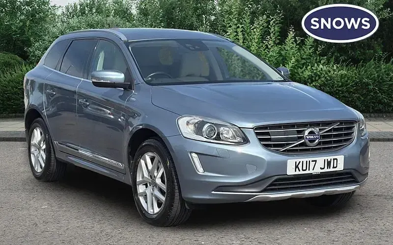 Usado Volvo XC60 SE Lux 190 HP (139 kW) 2017 SUV
