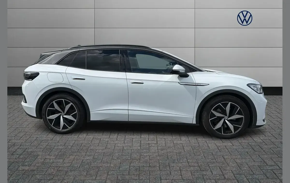 Begagnad VW ID.4 GTX 219 kW (299 HK) 2022 Vit SUV