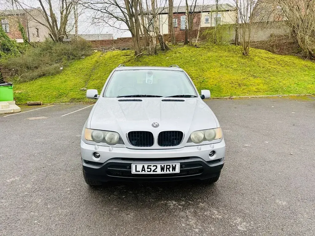 Used BMW X5 181 HP (133 kW) 2003 Silver SUV