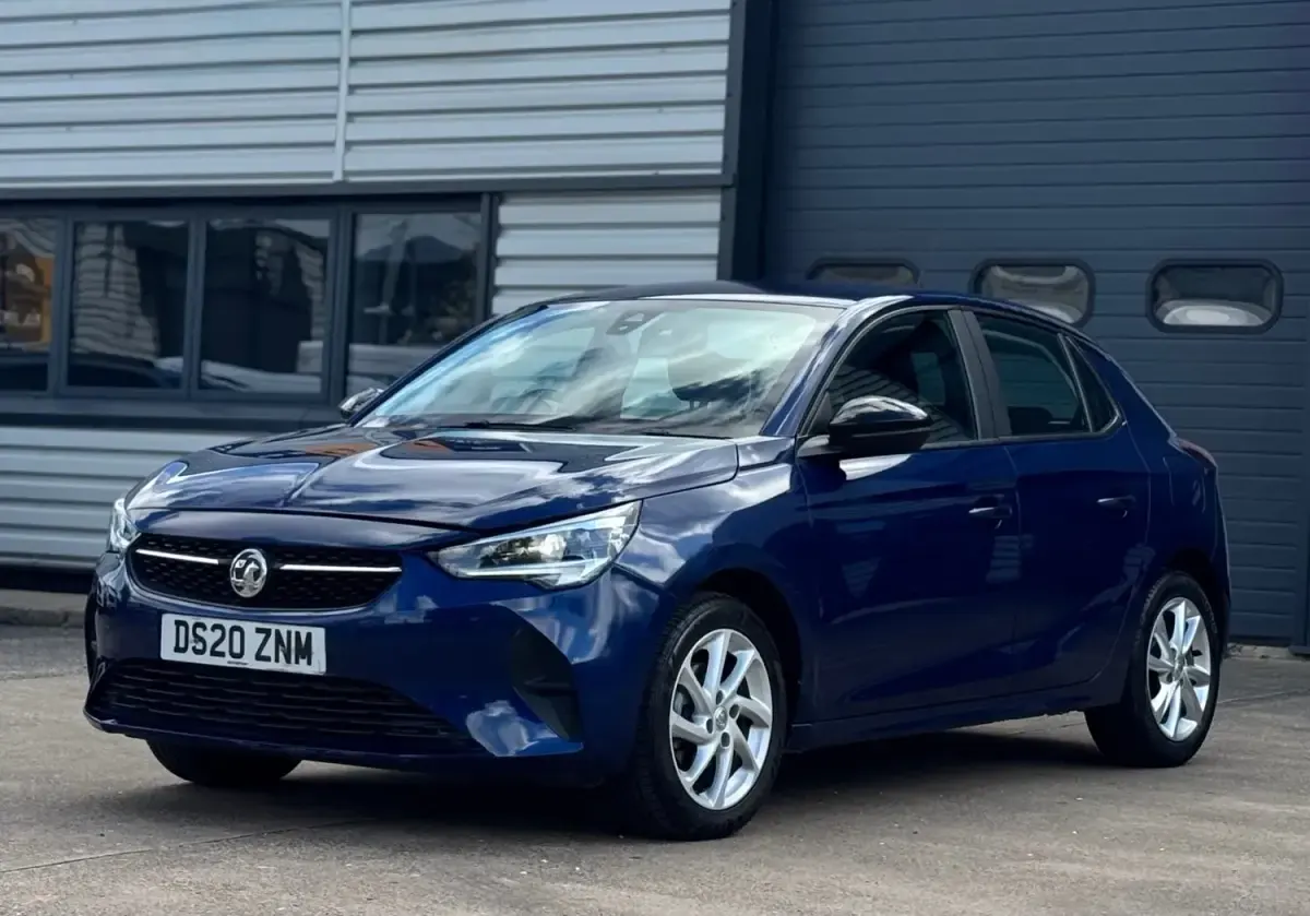 Usado Vauxhall Corsa 75 HP (55 kW) 2020 Azul Citadino