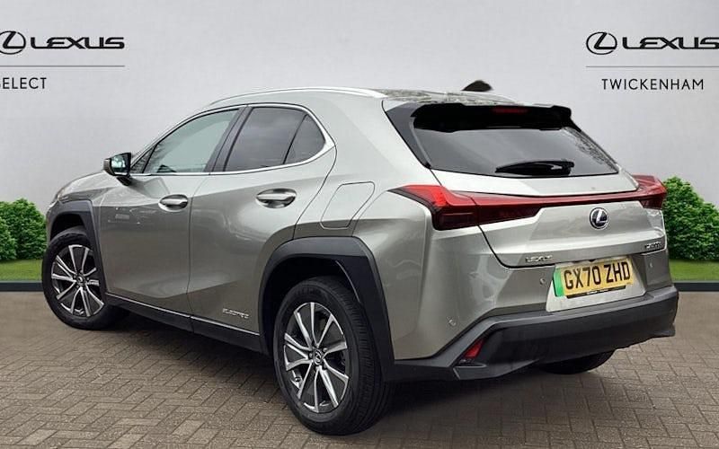 Used Lexus UX 150 kW (204 HP) 2022 SUV