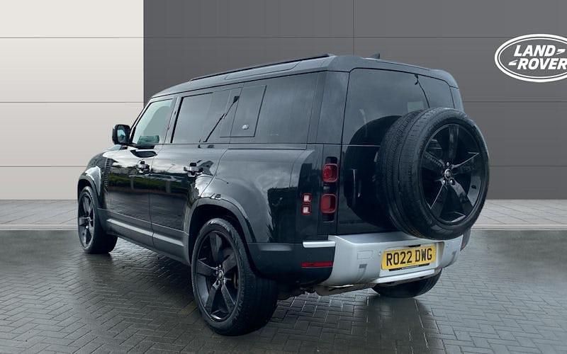 Usado Land Rover Defender SE 249 HP (183 kW) 2023 SUV