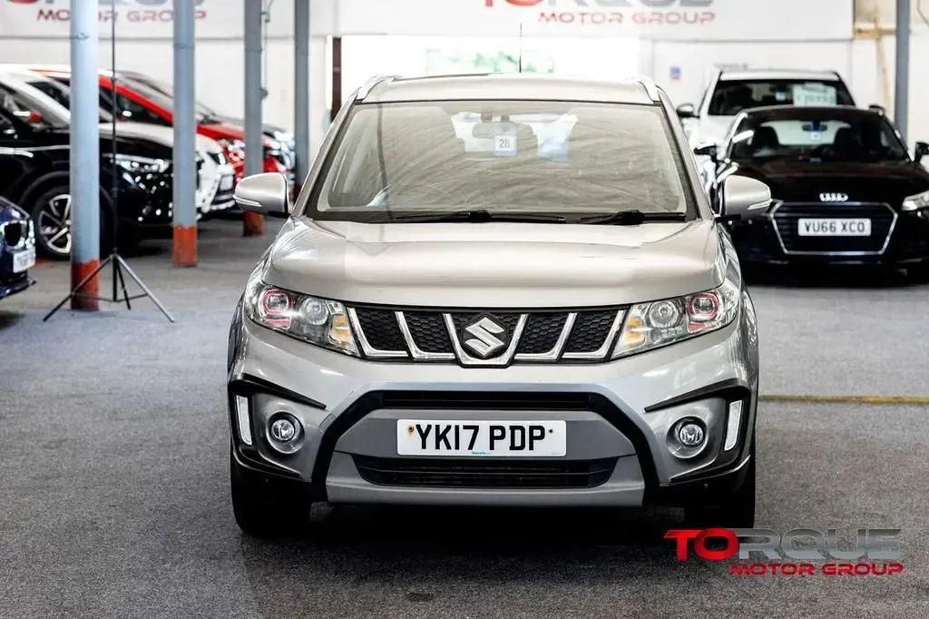 Used Suzuki Vitara 140 HP (102 kW) 2017 Grey SUV