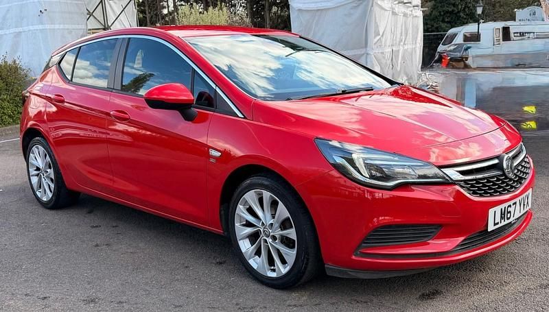 Used Vauxhall Astra 2017 Red Hatchback