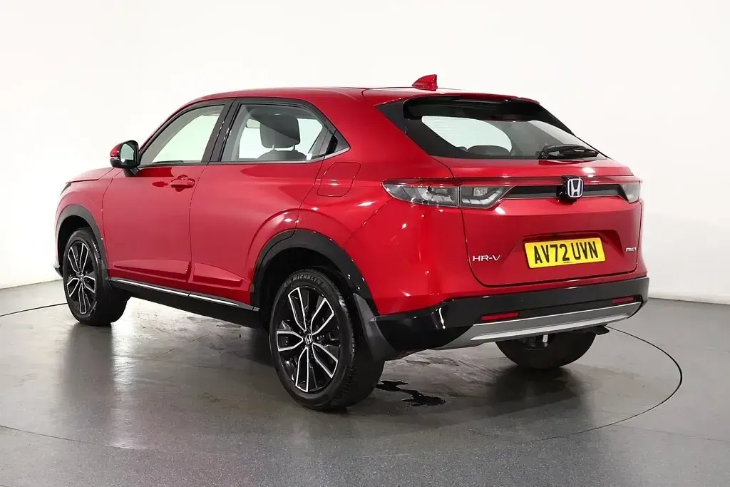 Used Honda HR-V Advance 131 HP (96 kW) 2022 Red SUV