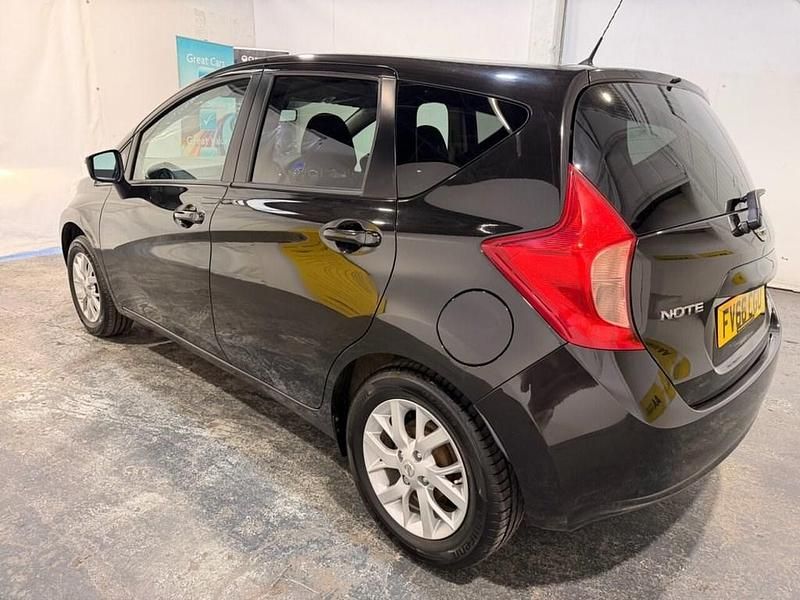 Begagnad Nissan Note Acenta Premium 80 HK (58 kW) 2016 Svart Halvkombi