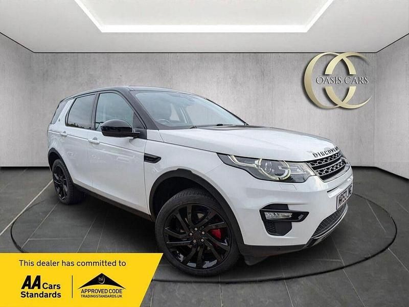White Used 2017 Land Rover Discovery Sport HSE SUV | £13,995 (Fair price) - Image 1/4