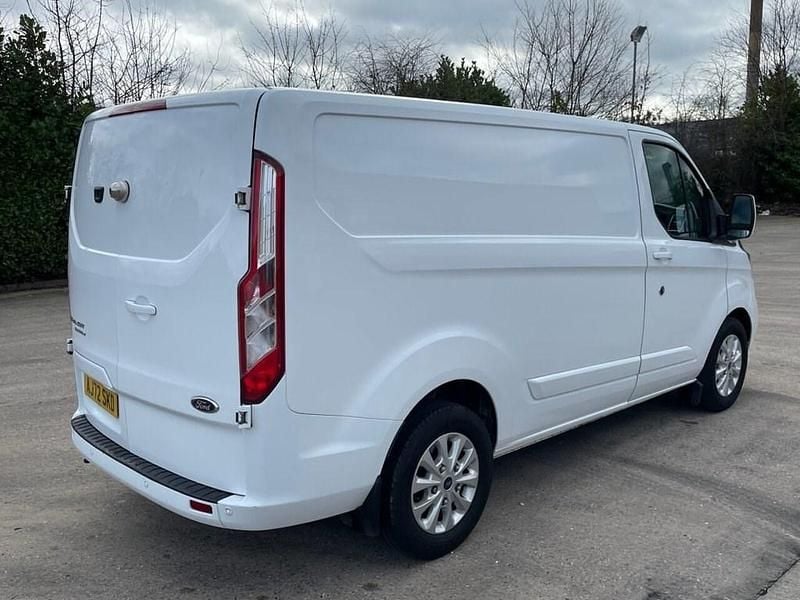 Used Ford Transit Custom Limited 130 HP (95 kW) 2023 White Van