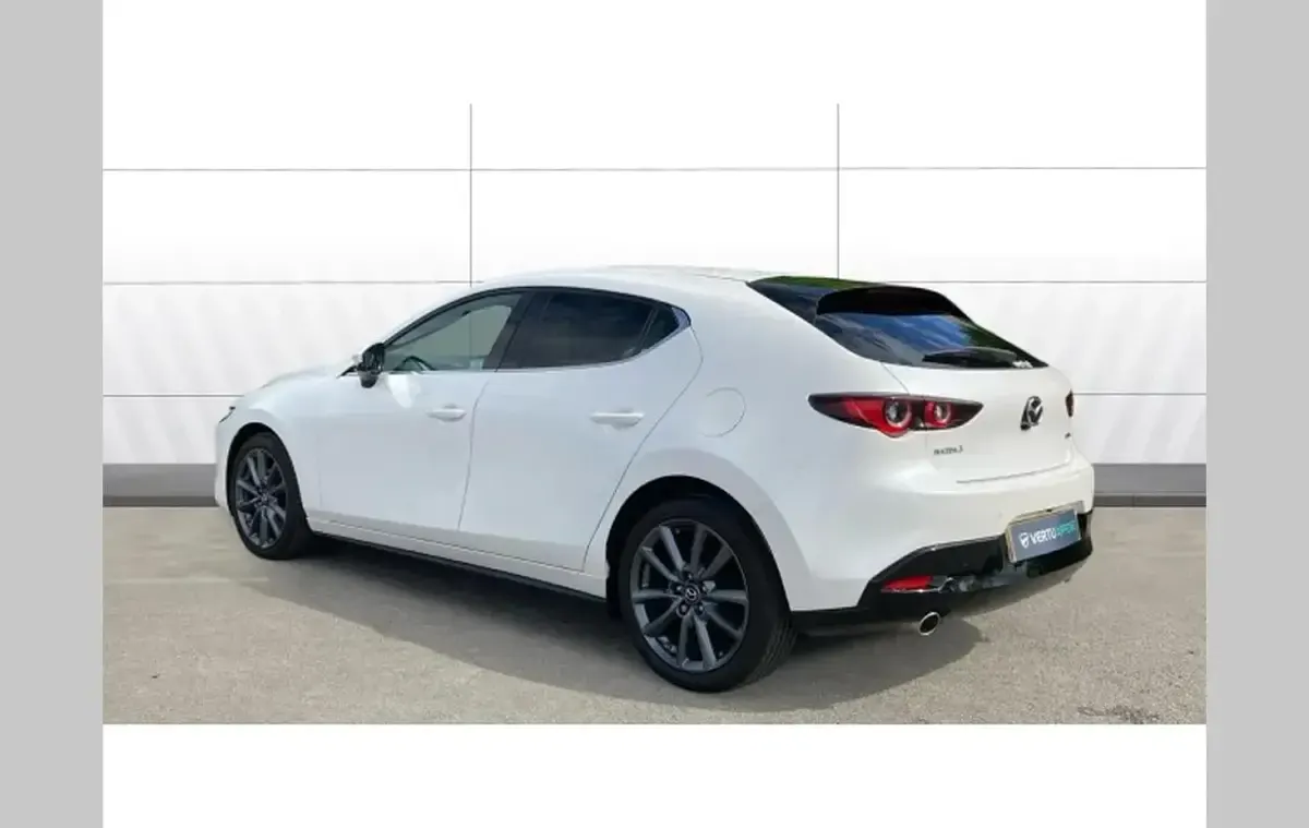 Used Mazda 3 Inclusive 120 HP (88 kW) 2023 White Hatchback