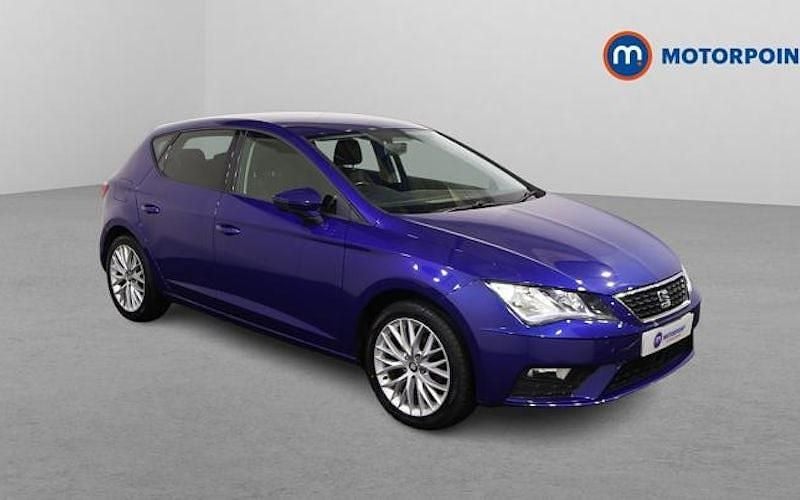 Used Seat Leon SE Dynamic 116 HP (85 kW) 2020 Blue Hatchback