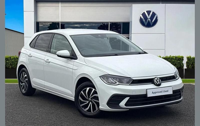 Usado VW Polo Life 80 HP (58 kW) 2023 Branco Citadino