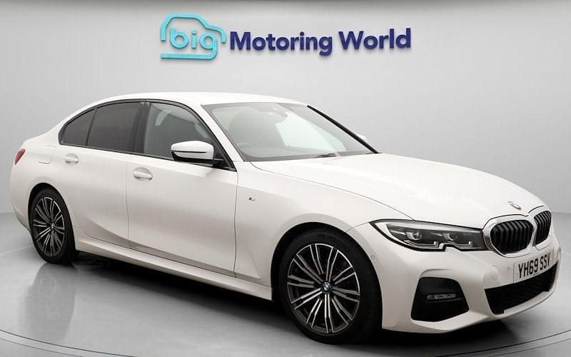 Used 2022 BMW 320 M Sport Sedan | £18,485 (Super price) - Image 1/4