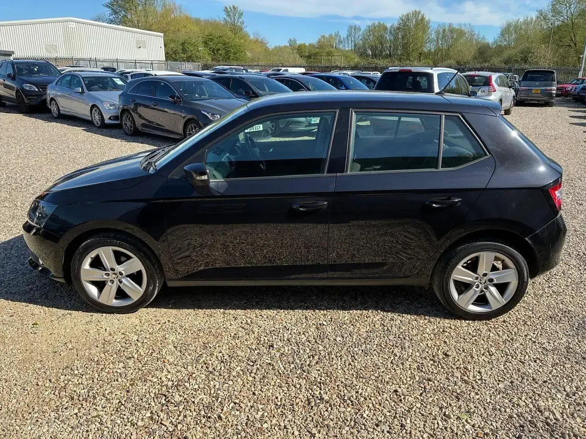 Used Skoda Fabia SE L 95 HP (69 kW) 2018 Black Hatchback