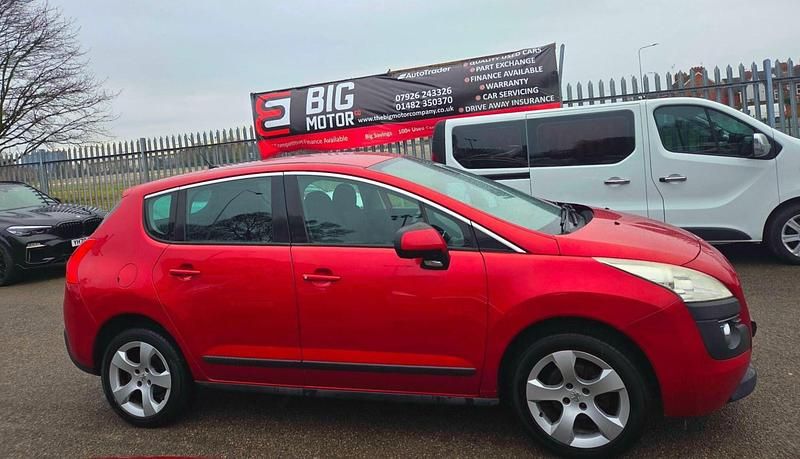 Used Peugeot 3008 Active 2012 Red Hatchback