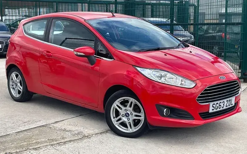 Begagnad Ford Fiesta Zetec 101 HK (74 kW) 2017 Halvkombi