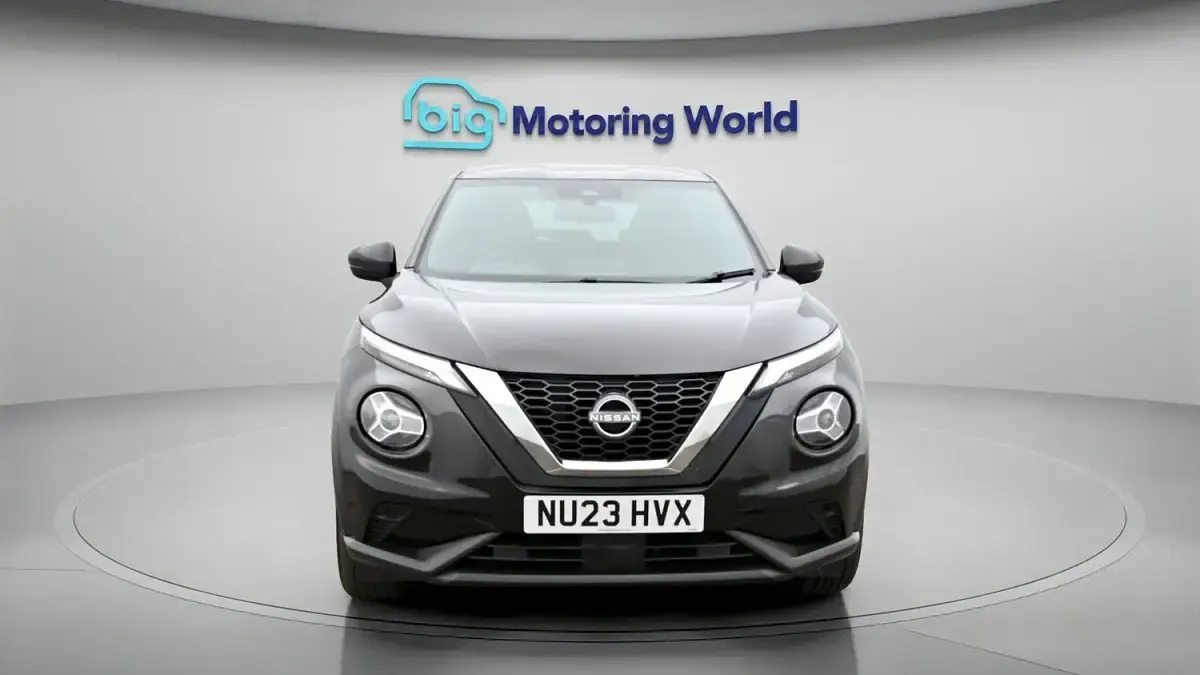 Used Nissan Juke N-Connecta 114 HP (83 kW) 2023 Black SUV