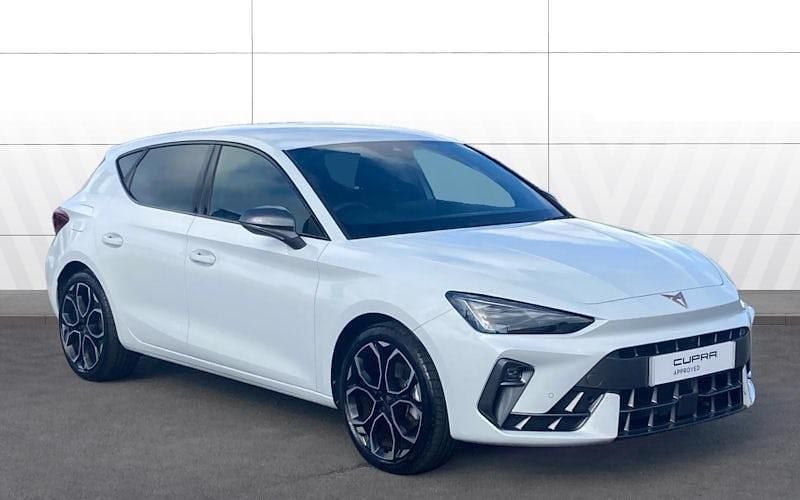 Used 2026 Cupra Leon Hatchback | £22,489 (Fair price) - Image 1/4