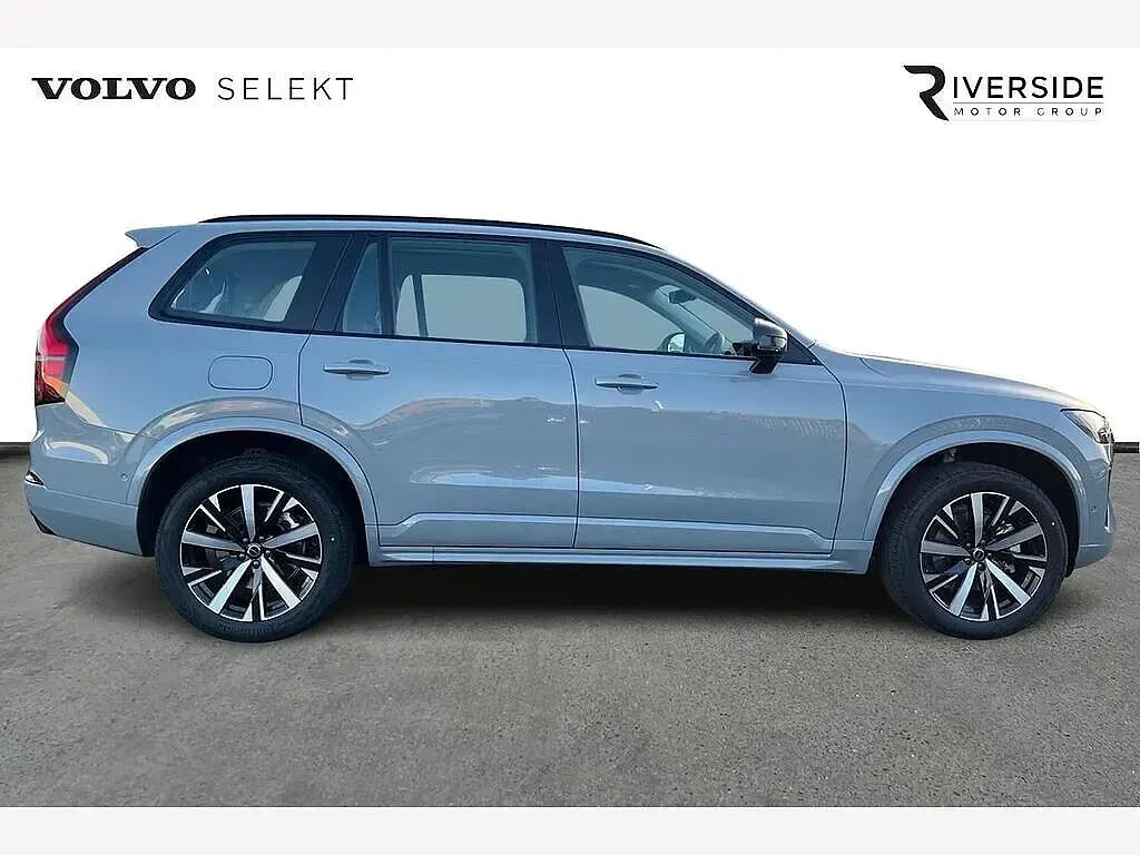 New Volvo XC90 Plus 455 HP (334 kW) 2025 Black SUV