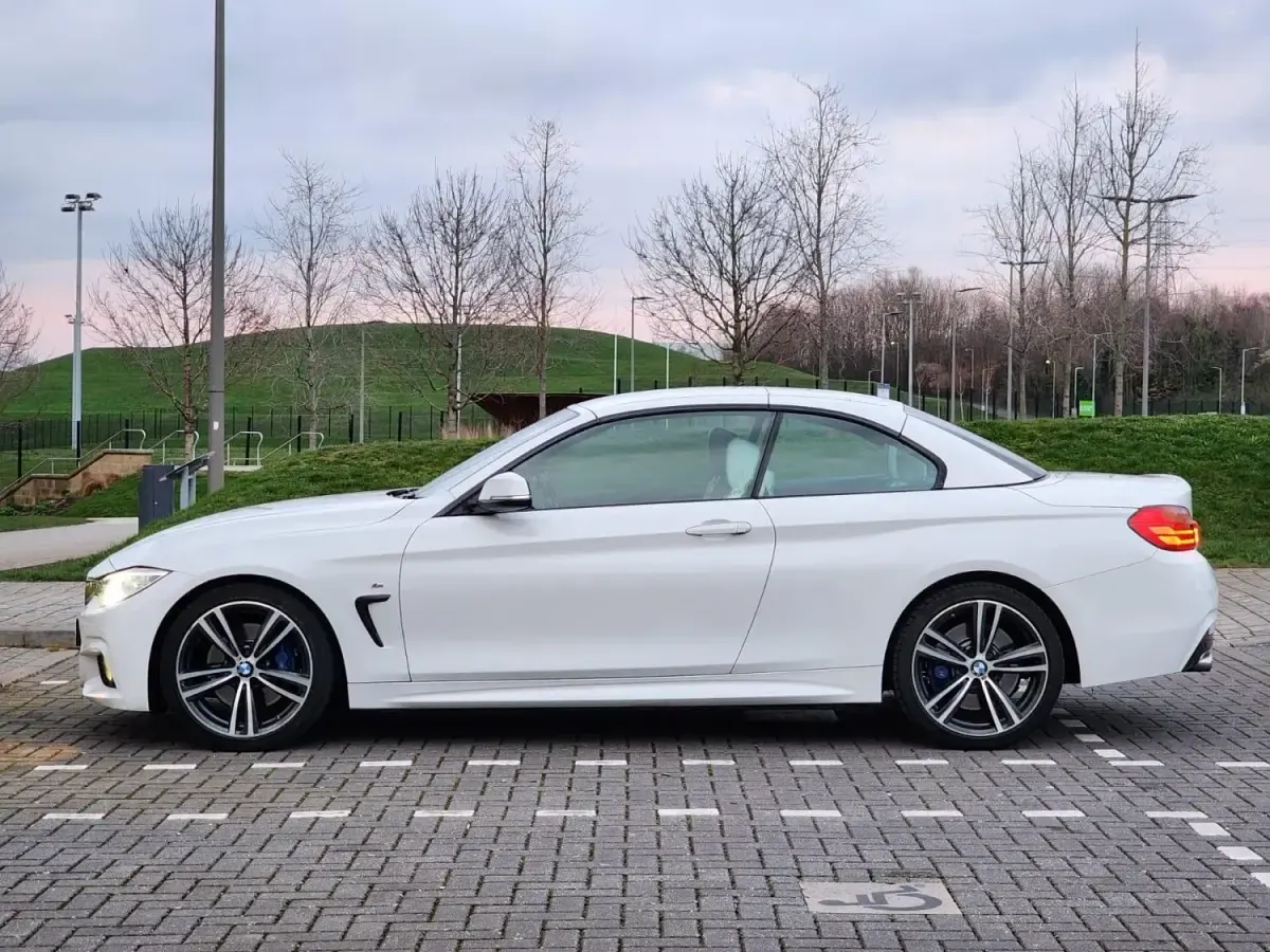 Begagnad BMW 420 M Sport 2015 Vit Cab