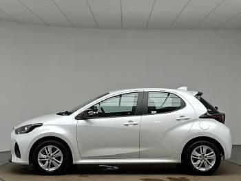 Usado Mazda 2 Center-Line 116 HP (85 kW) 2024 Branco Citadino