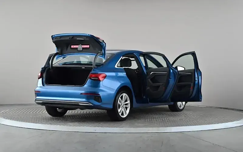 Used Audi A3 Sport 110 HP (80 kW) 2020 Blue Sedan