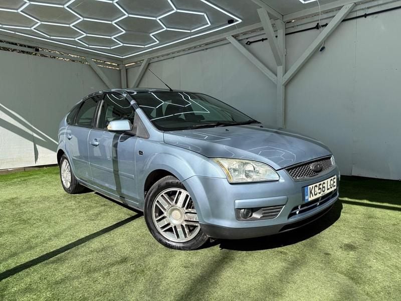 Used Ford Focus Ghia 2007 Blue Hatchback